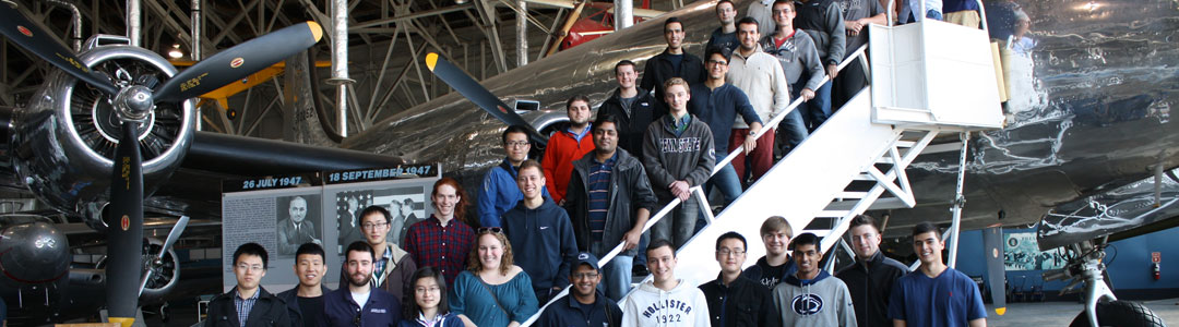 a group of students visiting the national air and space museum